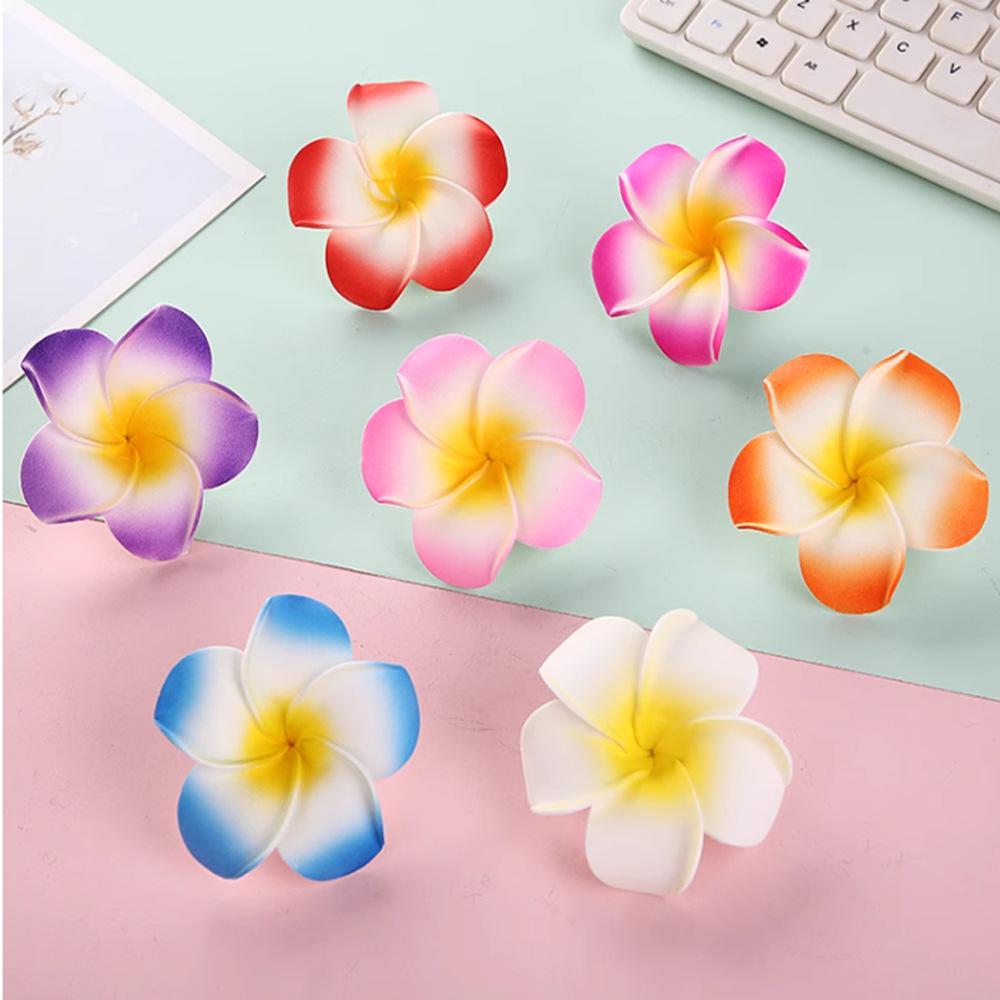 Pince à cheveux Plumeria: Fleur Hawaïenne en EVA pour Maillots de Bain & Voyage (4-9cm)