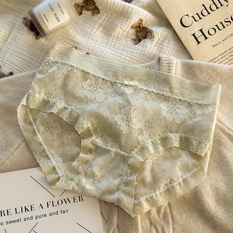 Ladies Summer Thin Sexy Lace Edge Antibacterial No Trace Breathable Briefs