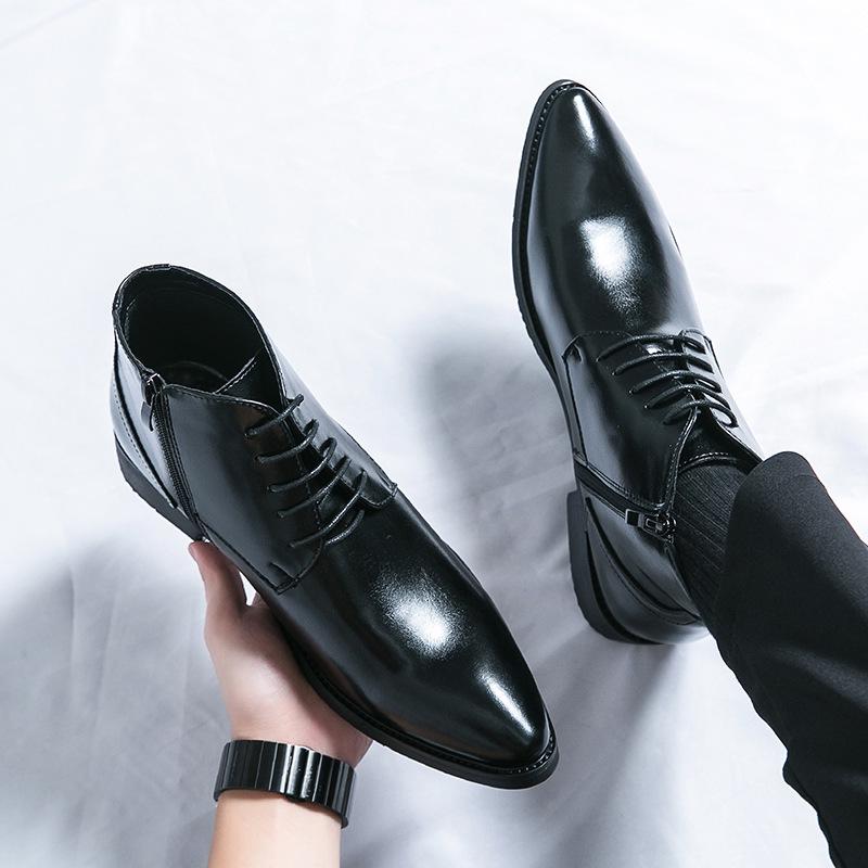 Men's British-Style Glossy Brown Leather Martin Boots with Pointed Toe and Side Zipper for Business Formal Wear.