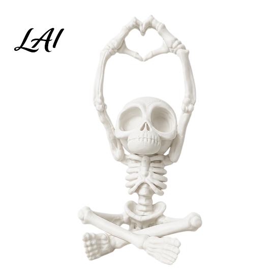 Funky Home Accent Piece Heart-Matching Skull Ornament 3D Printed Skeleton Statue Gothic Novelty Bone Texture Statue Compact Size Sculpture