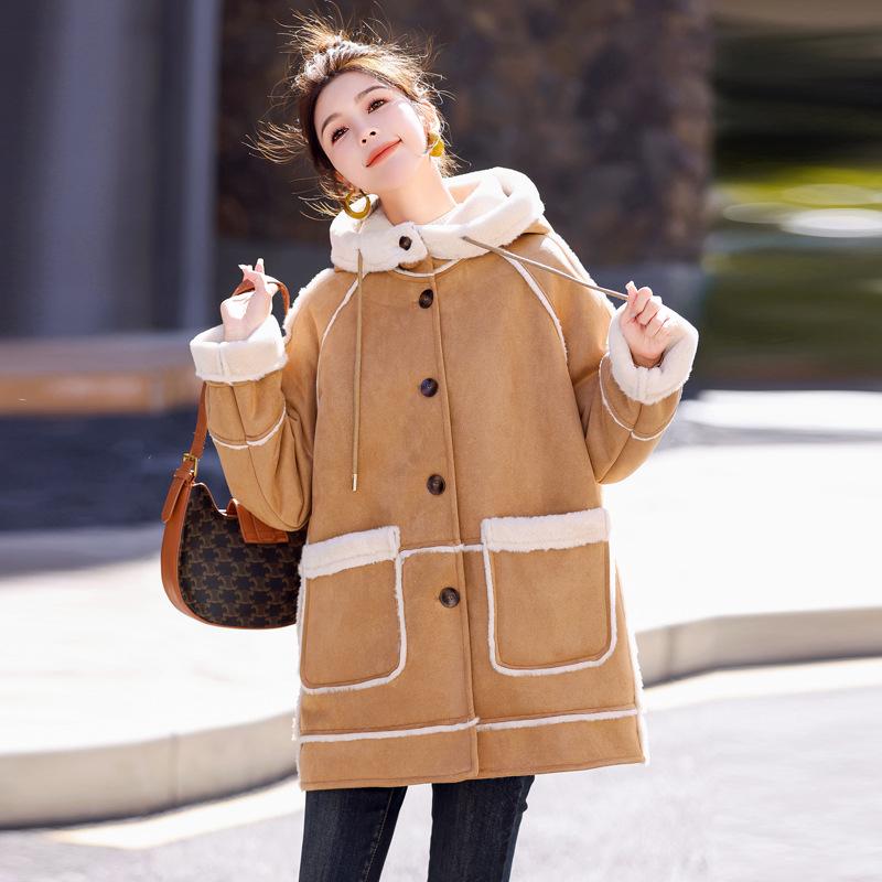 

Женское зимнее пальто из шерсти и хлопка замшевой фактуры на флисовой подкладке - Теплое, свободного кроя, приталенное, цельнокрое XL (Recommended 140-160 jin)