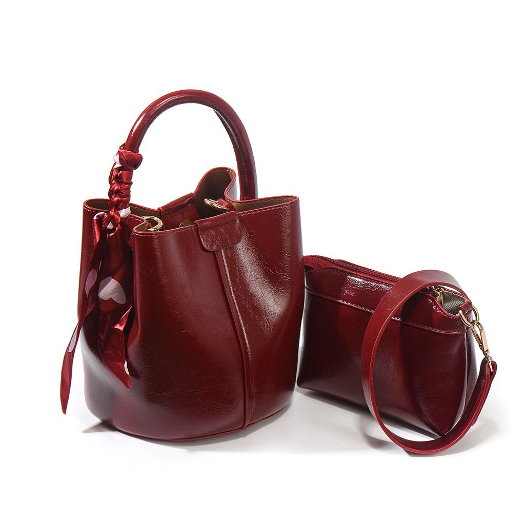 Send Gifts, Silk Scarves, New Mothers, Red Wedding Bags, Wedding Gifts For Brides, Handbags, Messenger Women'S Bags