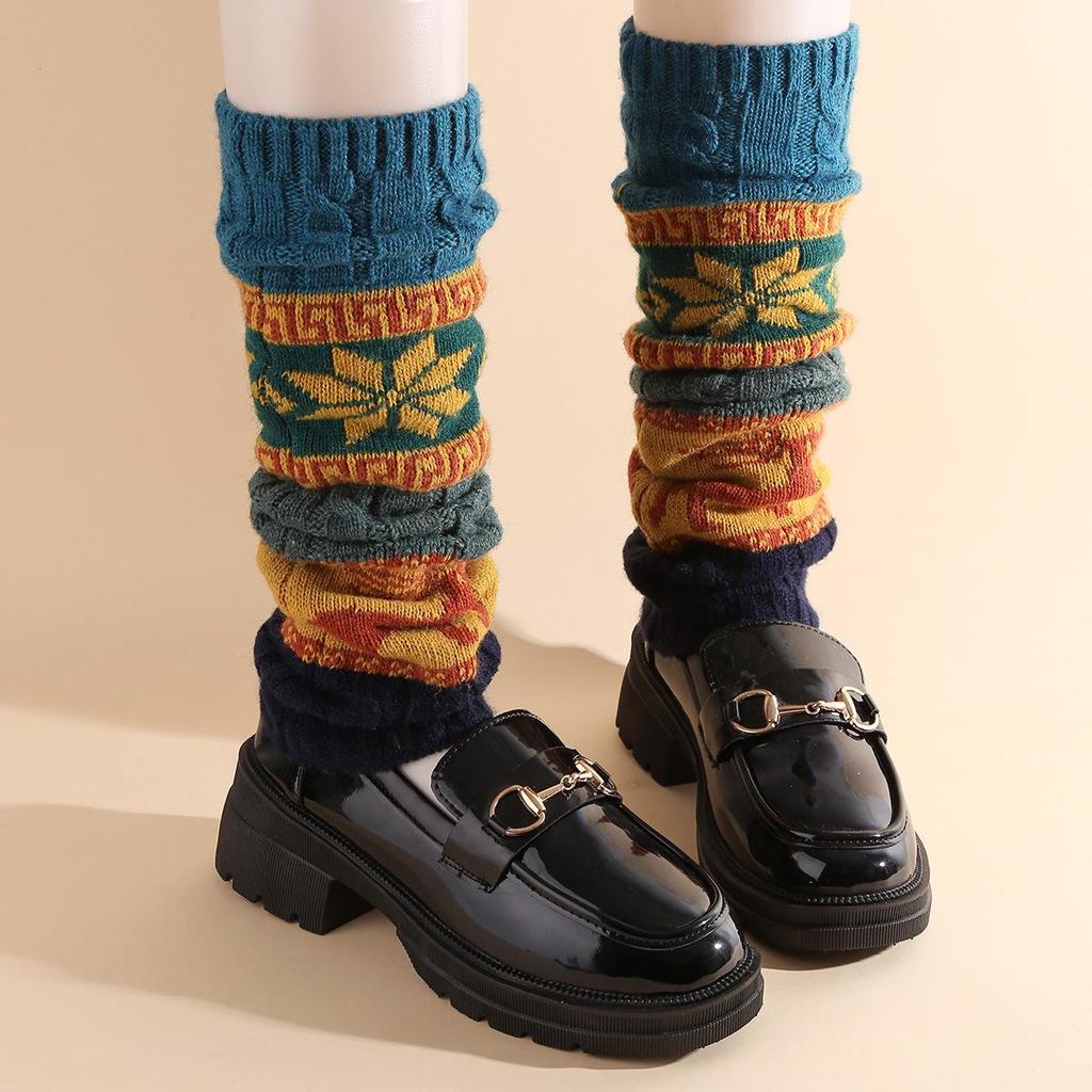 Reindeer Snowflake Knit Leg Warmers: Cozy Wool Knee Pads & Scrunch Socks for Autumn/Winter