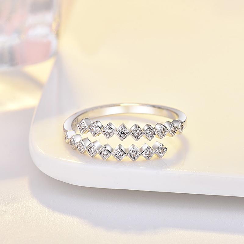 Copper Zircon Adjustable Engagement Rings For Women Wedding Elegant Jewelry Ladies Accessories Gifts R755