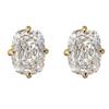 Huitan Damen Ohrstecker Goldfarbe Eingelegt Große Weiße Zirkonia Einfacher Stil Party Tägliche Accessoires Mode Vielseitig Hochzeits Schmuck