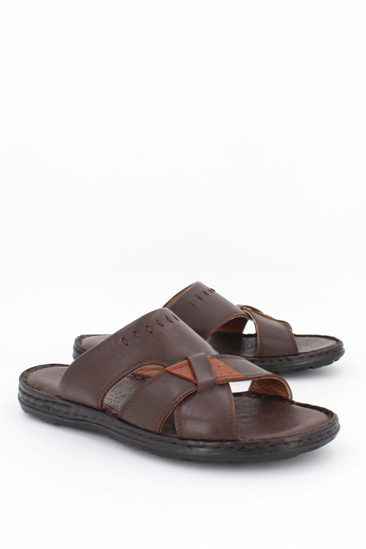 

Коричневые мужские кожаные тапочки из натуральной кожи