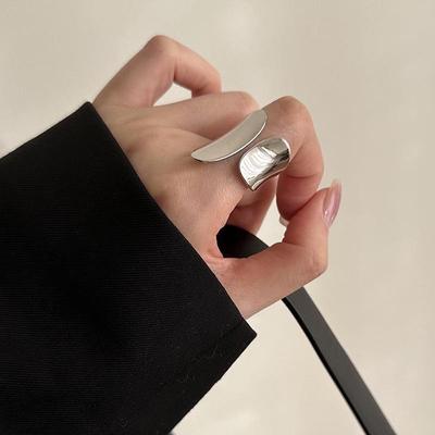 Robuster minimalistischer koreanischer Ring für breite Gesichter für Frauen