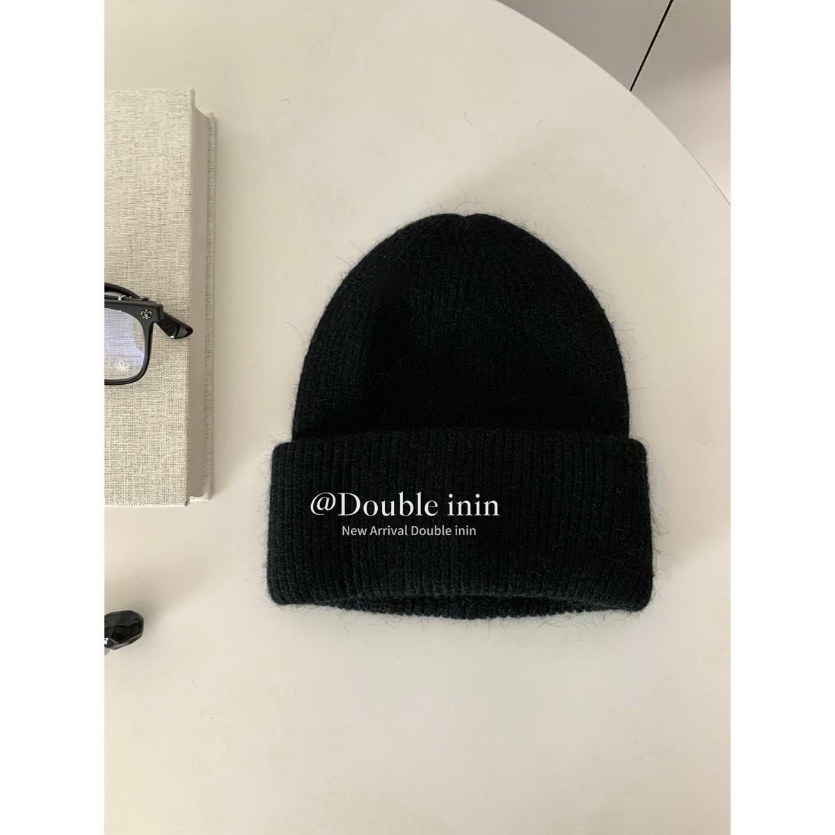 

Double Inin Korean Knitted Hat With Rabbit Hair Women s Cold Hats Warm Stacking Small Face Display Baotou Hat circumference 54-60cm чёрный