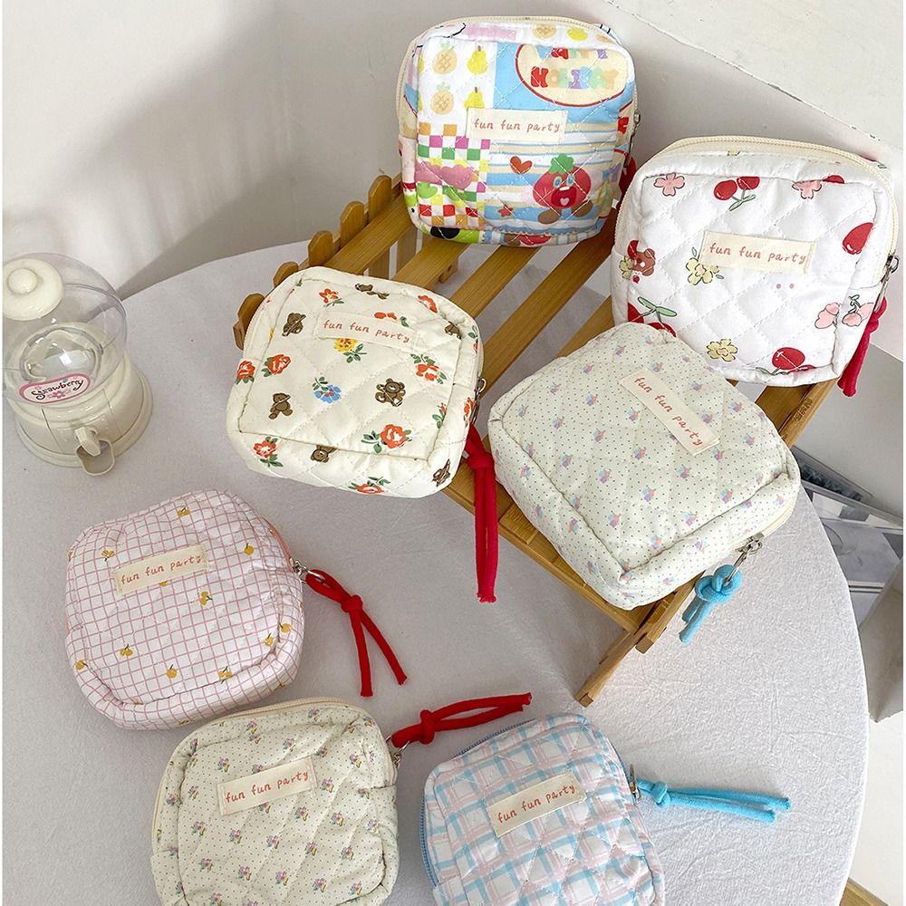 Cute Cartoon Sanitary Napkin Bag Portable Zipper Makeup Bag Large Capacity Mini Coin Purse Cosmetic,earphone Etc Storage