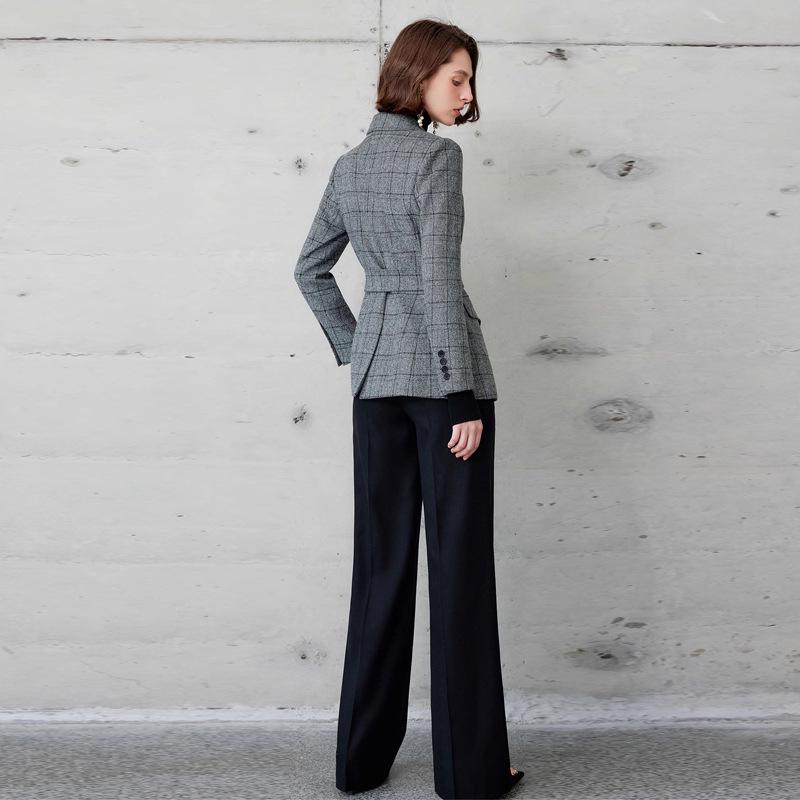 Luxurious British Style Dark Plaid Suit: Women's Jacket & Straight-Leg Pants Two-Piece Set for Autumn/Winter.