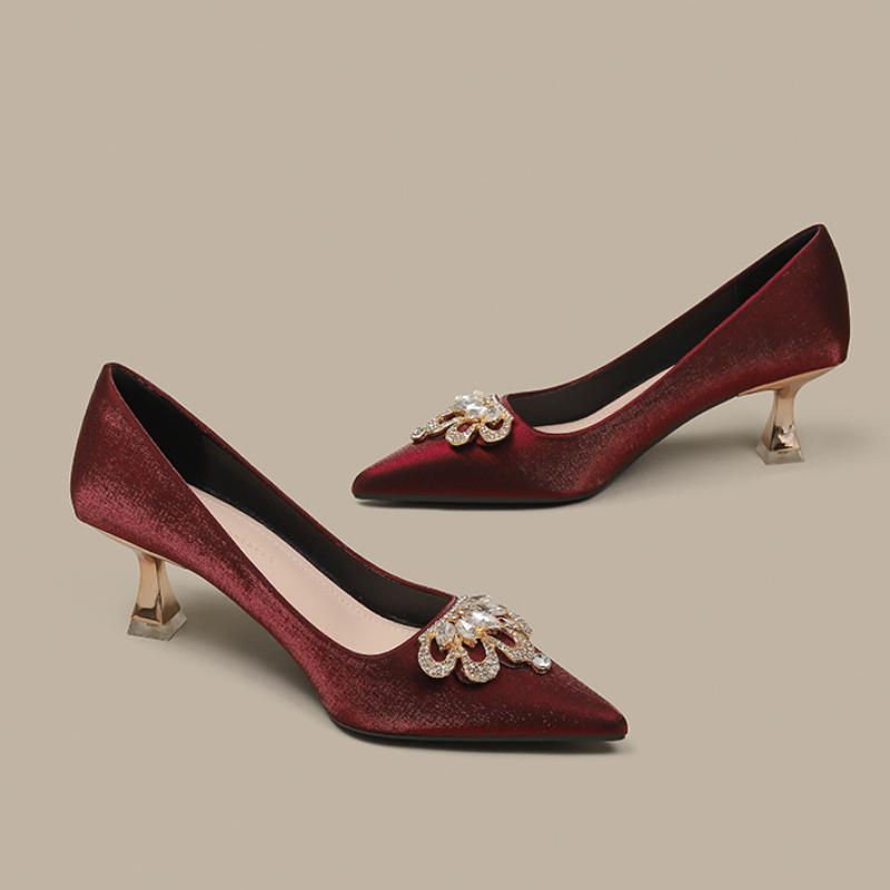 Fashion Women's High Heels Luxurious Crystal Crown Decorated Stiletto Wedding Party Shoes Bombas De Mujeres 2025 New Women Single Shoes