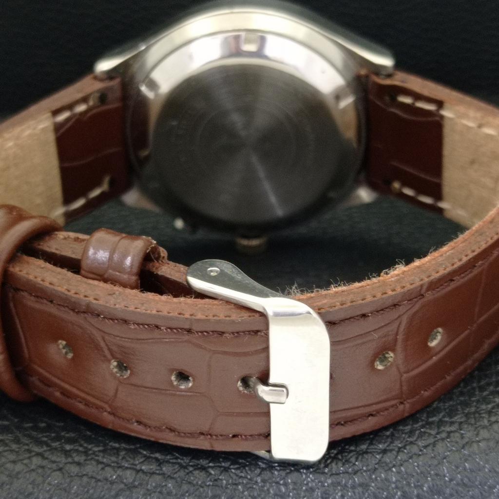 VINTAGE RICOH R31 AUTOMATIC JAPAN MENS RED COLOR DIAL WATCH a500615-5 R153-a500615