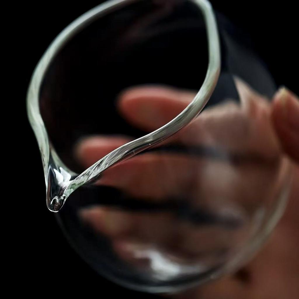 230ML Japanese High Borosilicate Glass Flying Bird Fair Cup Thickened Heat-resistant Uniform Cup KungFu Tea Dispenser High-grade