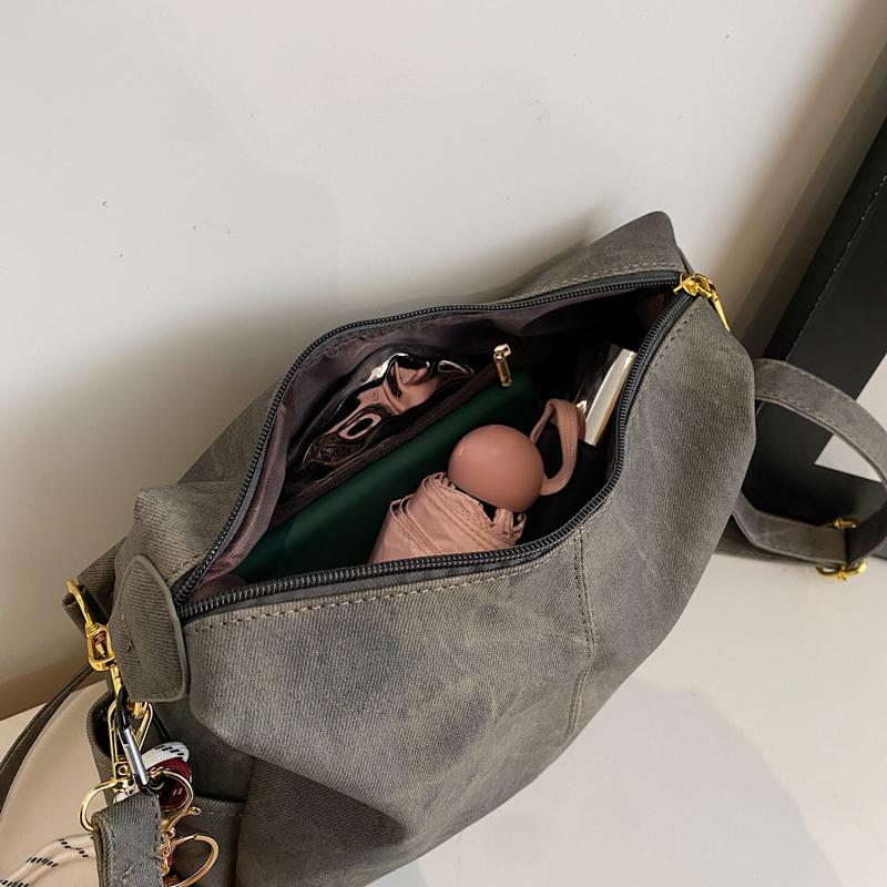 Large Capacity Tote Bag Women's Vintage Shoulder Crossbody Bag Underarm Bag