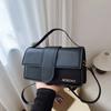 Borsa stile estero da donna 2025 nuova versione borsa a spalla borsa da donna di alto valore borsa a tracolla alla moda piccola borsa quadrata