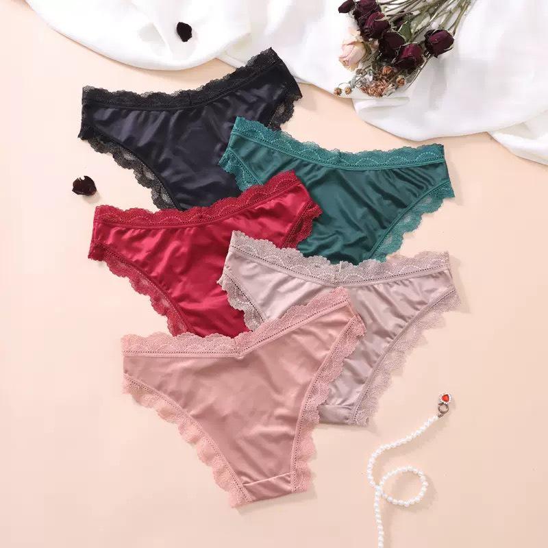 Lace Splicing Skin-Friendly Women's Ice Silk Briefs with Bow
