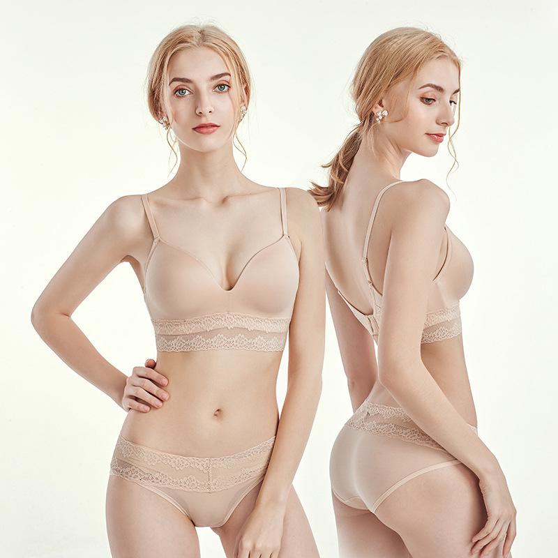 Women's Seamless Underwear Set for Small Chest Push-up Bra Without Underwire Comfortable and Breathable Lace Panties