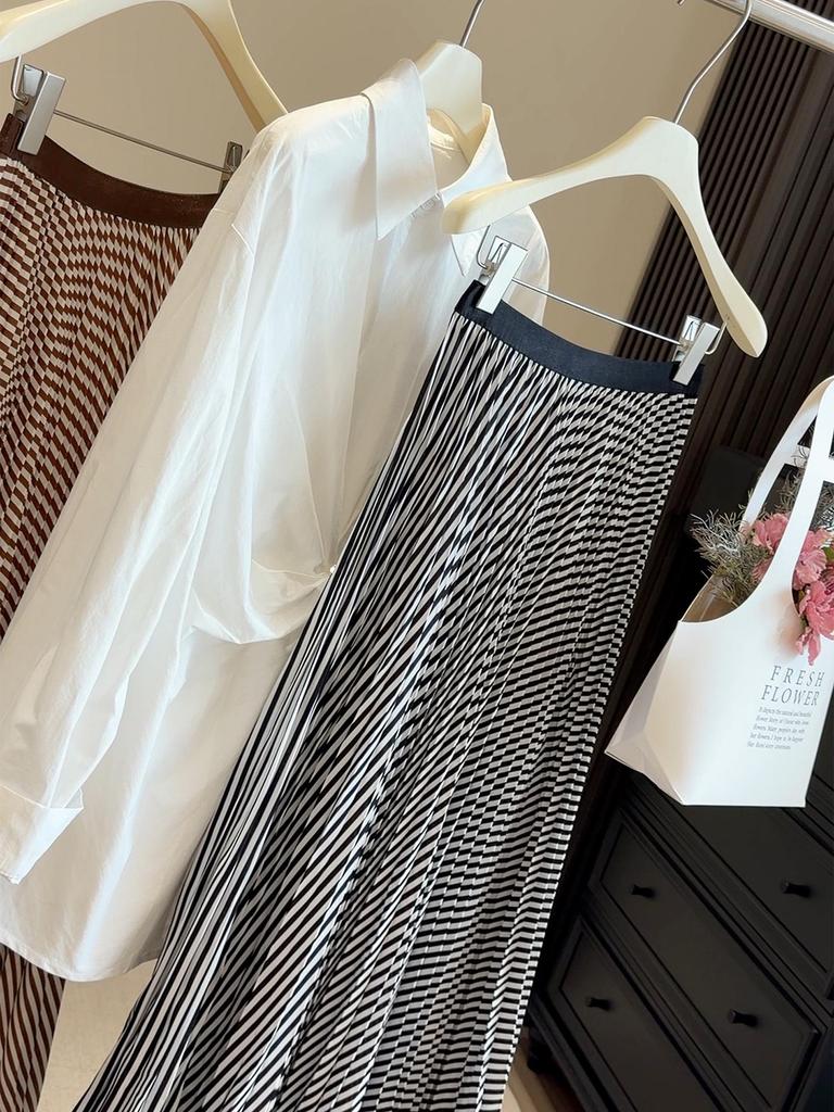 2026 Spring/Summer Women's Slimming High-Waisted Striped Chiffon Pleated Skirt