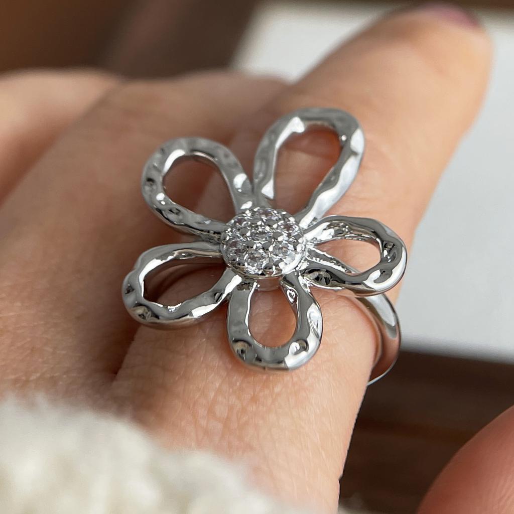 925 Sterling Silber Fingerringe für Damen Große Blume Partner Minimalistischer Ring Party Schmuck Geschenk Allergie Vorbeugend