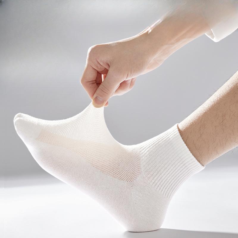 

Men s Summer Cotton Mesh Deodorant Sweat Absorbing Heel Socks 1 pair темно-сірий