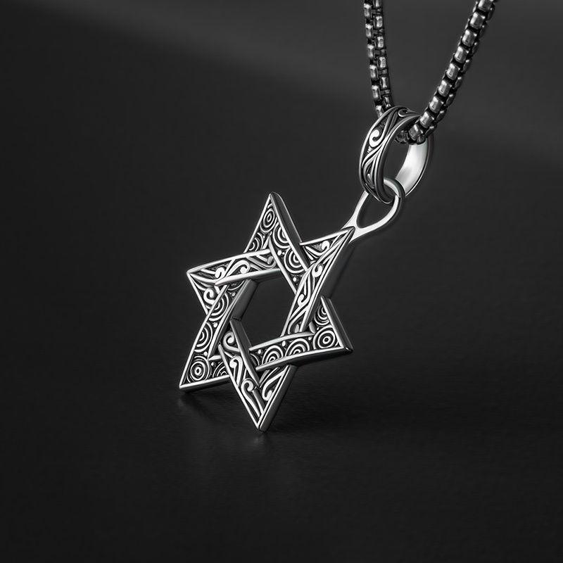 Hexagram Pendant Necklace: Trendy, Non-Fading, Versatile Clavicle Chain for Women and Men