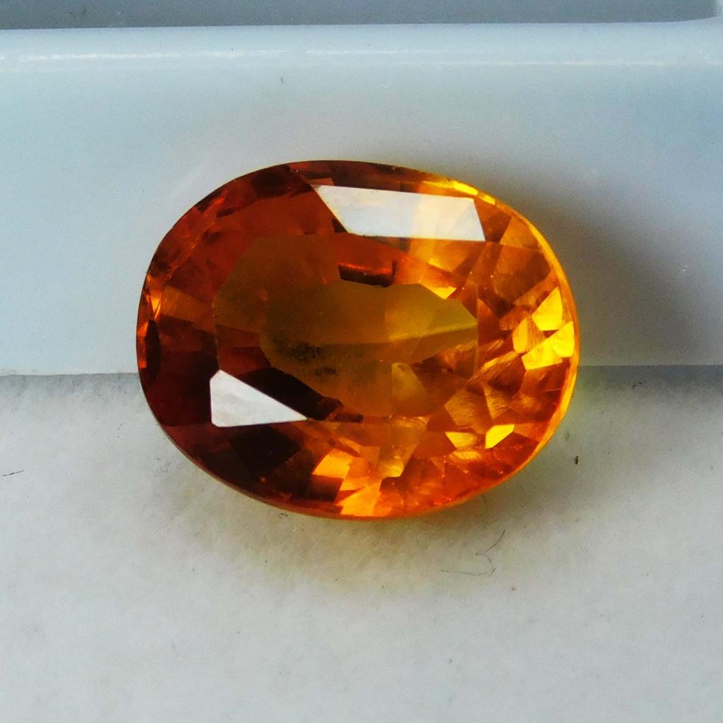 CERTIFIED 7.3 Ct Oval Sparkling Sri Lanka Natural Fire Orange Sapphire Gemstone A-4122