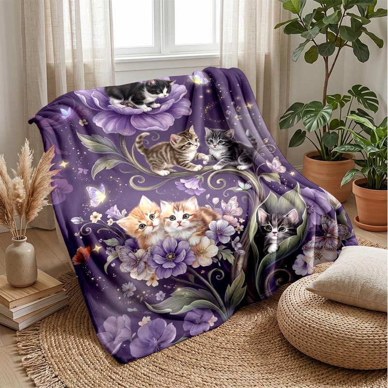 Kittens In Christmas Snow Theme Blanket Lightweight Warm Flannel Blanket Decorative Throw Blanket for Home Decoration