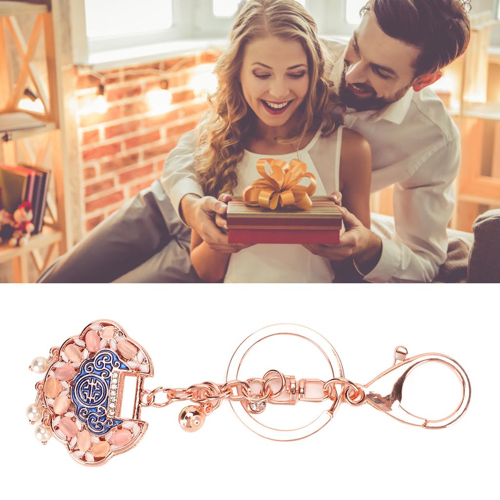 Chinese   Keychain Best  es Zinc Alloy Rhinestone Shinny Fashionable Handbag Key   for Car Decor