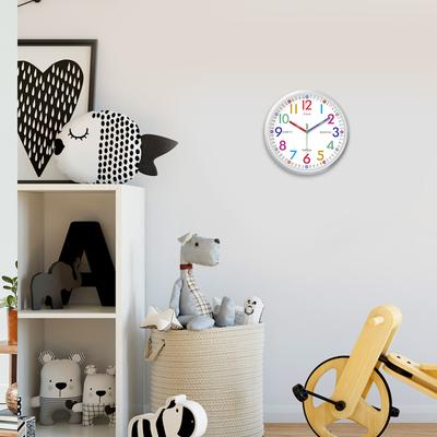8inch Simple Wall Clock Living Room Bedroom Kitchen Home Decoration Wall Clock Silent Quartz Clock Holiday Gift (No Battery)