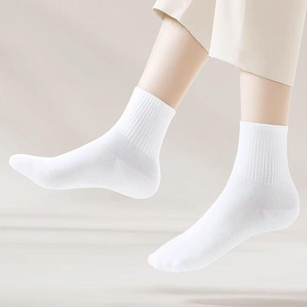 35-43 Disposable Stocking Polyester Travel Supplies Socks Portable Disposable Socks  Unisex