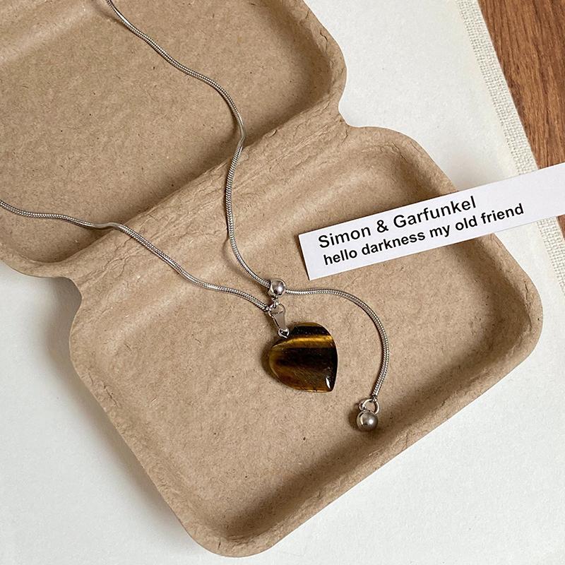 

Tiger Eye Stone Pendant Pull-Out Necklace For Women Long Sweater Chain Retro Jewelry Accessories as the picture
