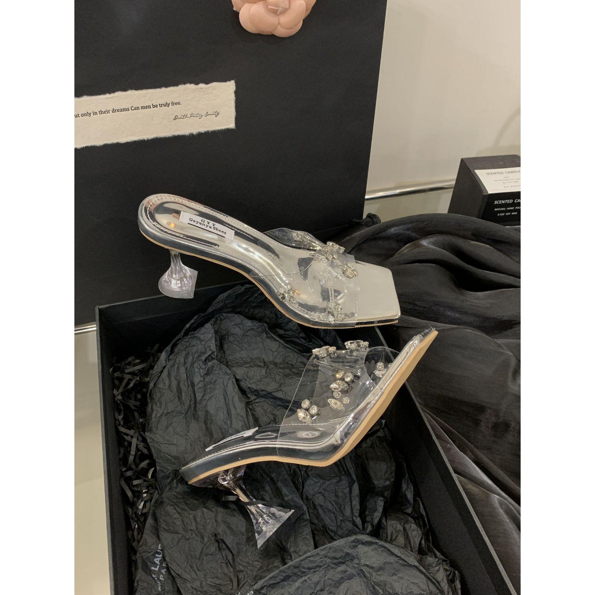 

Xia s new square head rhinestone transparent crystal heel with one-word sandals women s open-toed high heels wear cool slippers 40 серебряный