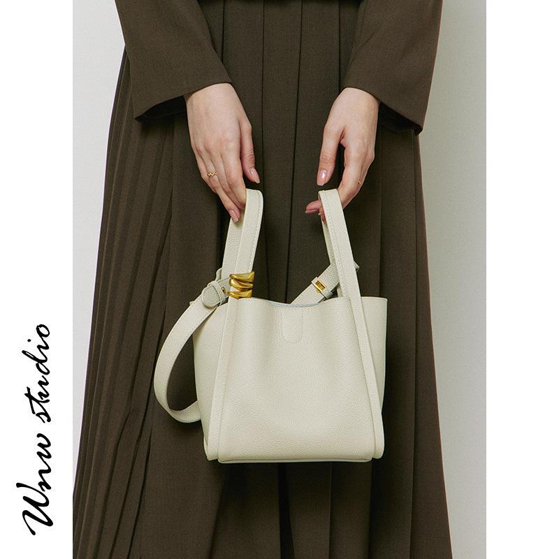 Winter-Eimer-Tasche 2025: Echtleder Fruchtkorb Stil, Weiche Einzel-Schulter- und Crossbody-Tasche für Damen