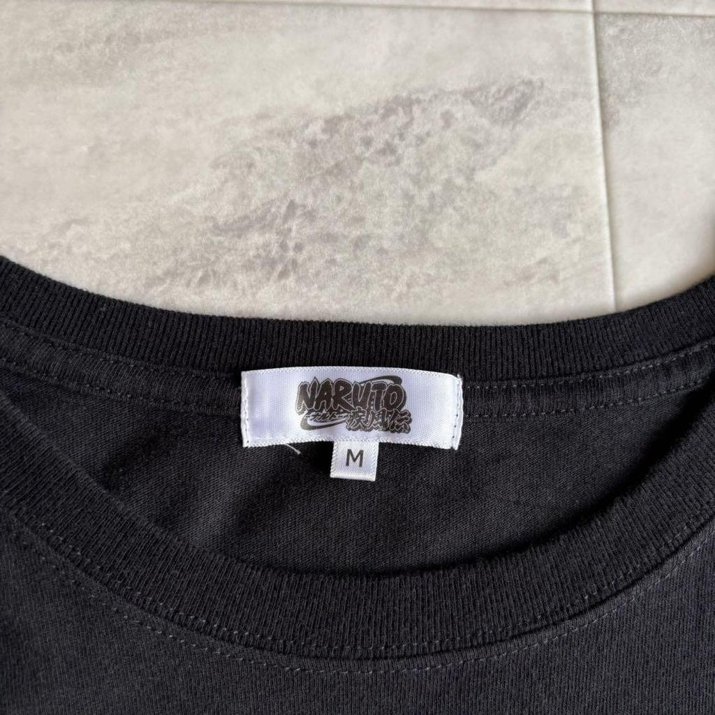 [USED] NARUTO Shippuden Short Sleeve T-Shirt, Size M, featuring Kakashi, Sasuke, and Sakura