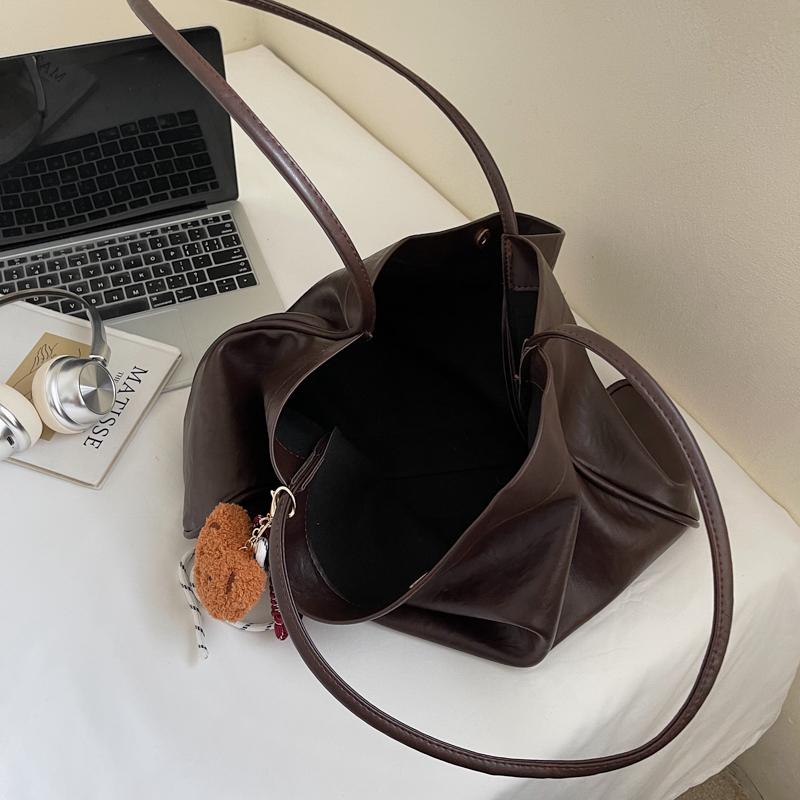 Portable Tote Bag Women's Retro Bag Commuter Shoulder Bag Soft Leather Underarm Bag
