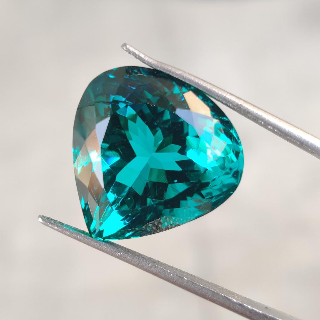 Amazing Pear Oval Cut Natural Glass Stone, Loose Stone, 23.35 Carat, 18 MM Size Pear Stone.
