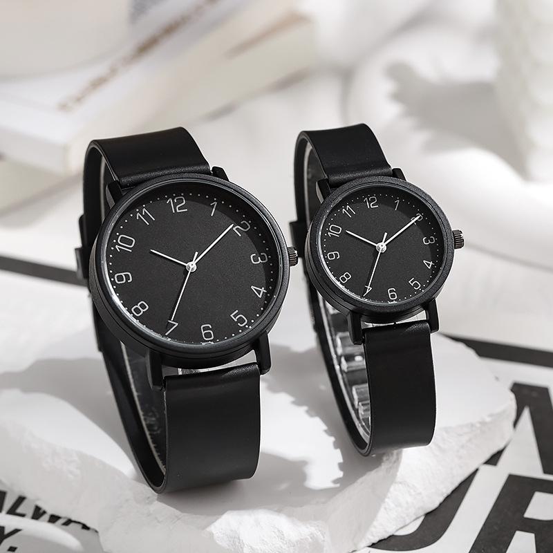 Minimalist Couple Analog Watches Exquisite Leather Watch for Lover Casual Quartz Clock Classic Retro Wristwatch Lovers Gift