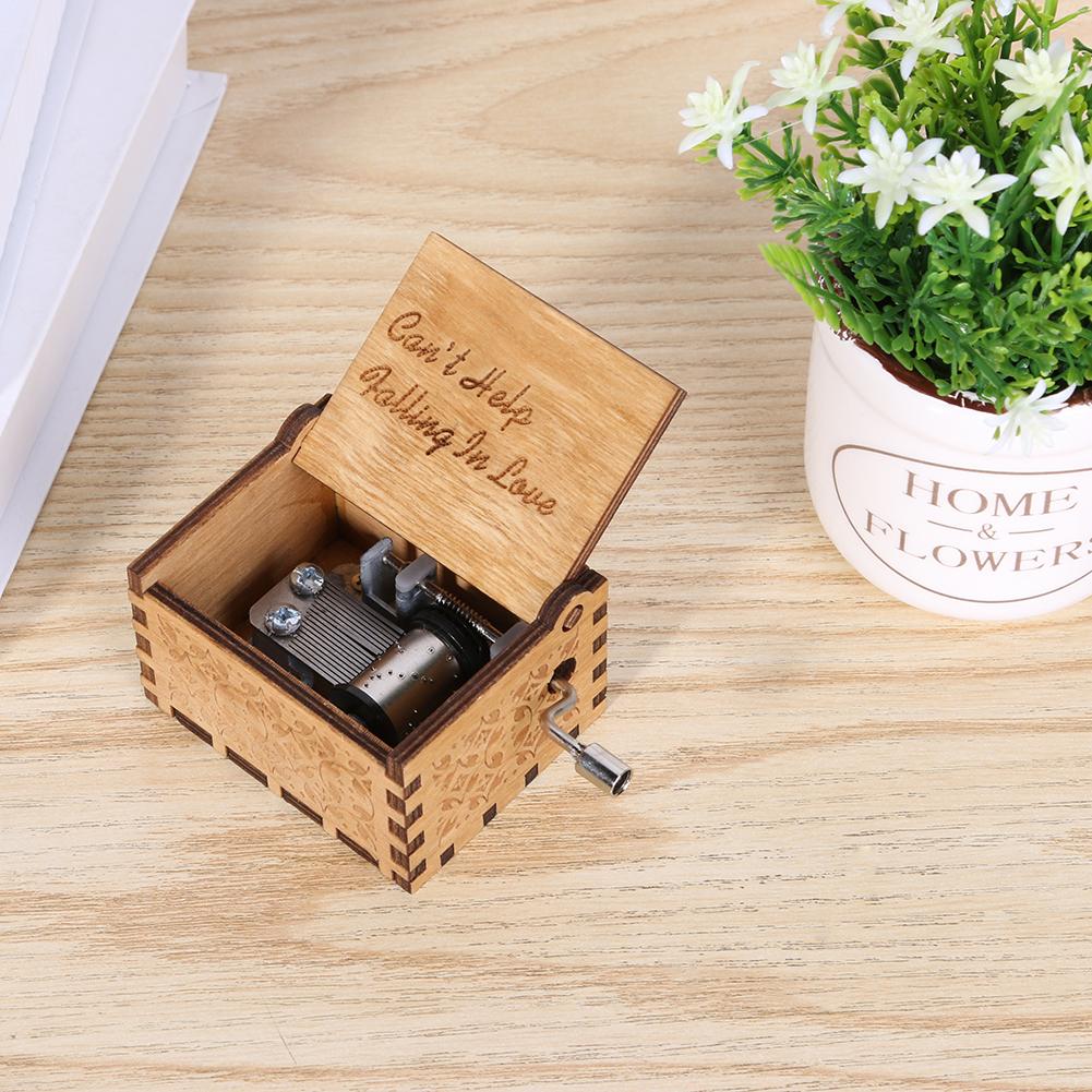 Wooden Hand Crank Music Box Exquisite Graduation Music Box Creative Manual Fashion Antique Carved for Birthday Christmas Gift