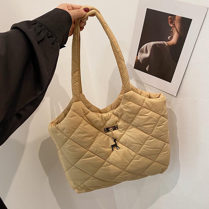 Bambi Tote: Winter 2025 Large Capacity Embroidered Quilted Handbag - Versatile Fashionable Shoulder Bag