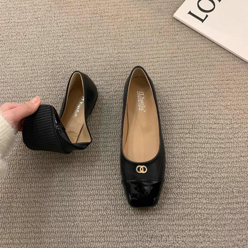 Fashion Flat Shoes for Women 2025 New Spring and Autumn Red Square Toe Work Outdoor Plus Size 44 43 42 Women's Shoes Zapatillas Mujer