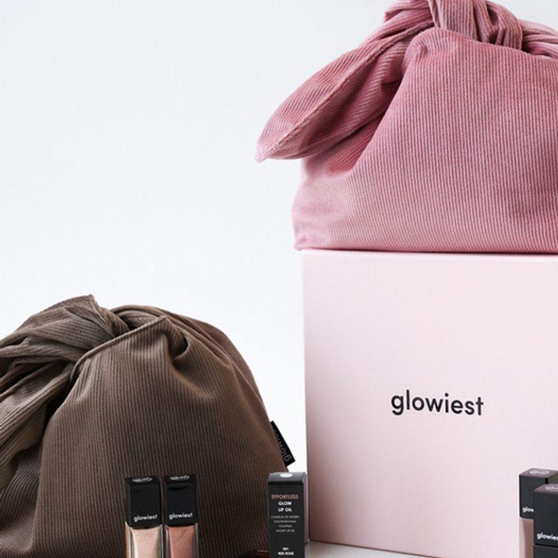 The glowiest Epolis pouch chocolate brown