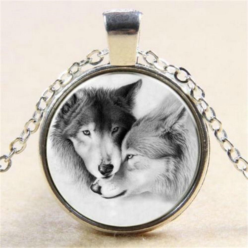 Orecchini A Perno In Argento 925 A Forma Di Cane - Wolf Husky - 7x8 Mm, In Confezione Regalo
