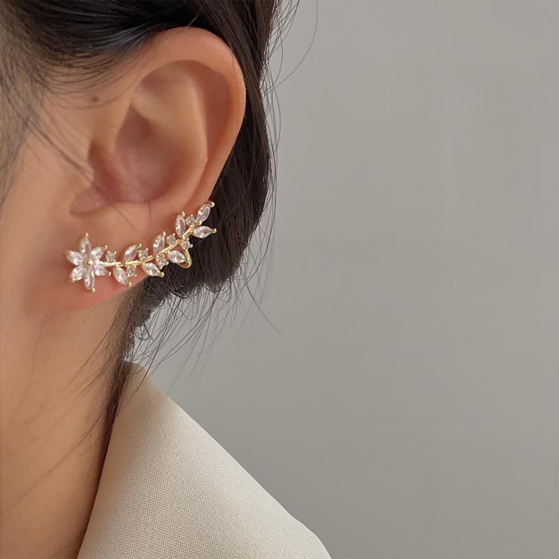 Rhinestone Flower & Leaf Earrings: Luxurious High-End European Style for Women