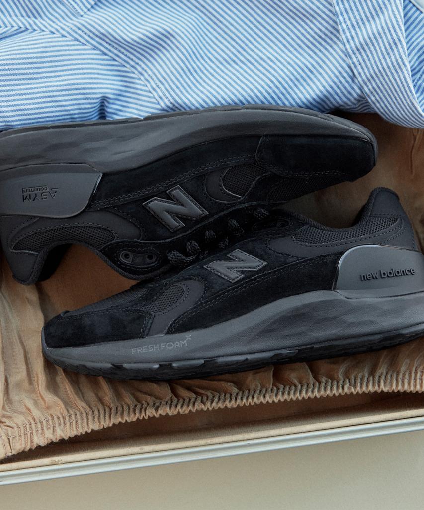 New Balance Nbpqgf701K / Walking 1880 V2 (2E) (Black)