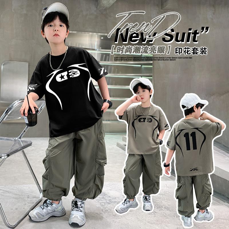 Boys' Summer Set 2026 New Children's Summer Dress, Medium and Large Children's Handsome and Fashionable Short sleeved Pants, Boys' Clothes Trendy