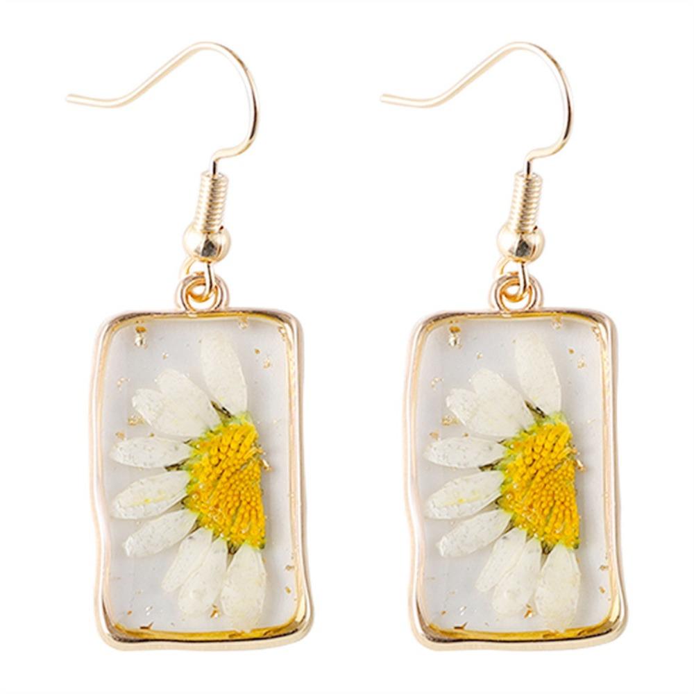 1Pair Women Vintage Bohemian Dried Flower Earrings Geometric Handcrafted Resin Daisy Flower Drop Earrings