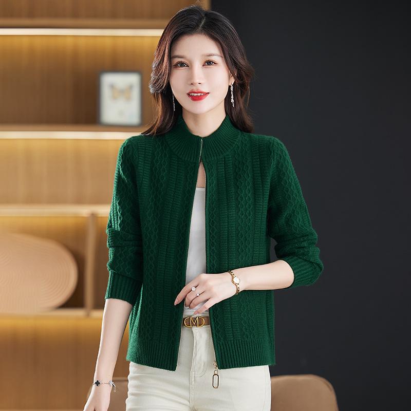 2025 Herbststil Damen Stehkragen Reißverschluss Strickjacke Pullover für Mütter mittleren Alters