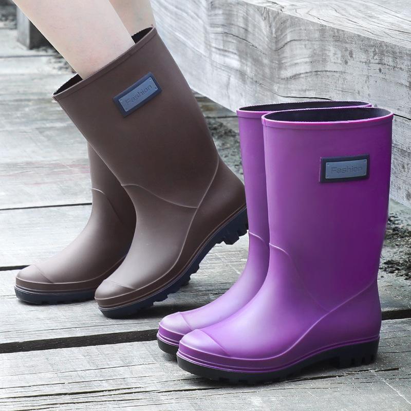 Fashion Rain boots women's four seasons fashion outdoor mid-tube waterproof non-slip rubber shoes fashion rain boots with cotton cover