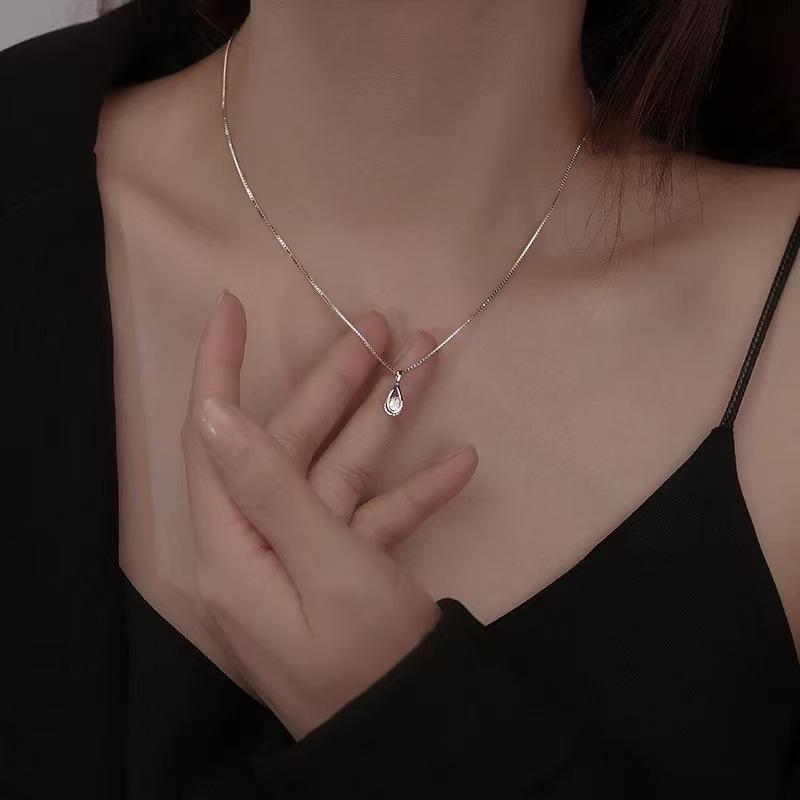 925 Silver Zircon Water Drop Necklace Geometric Collarbone Chain Minimalist Jewelry For Women