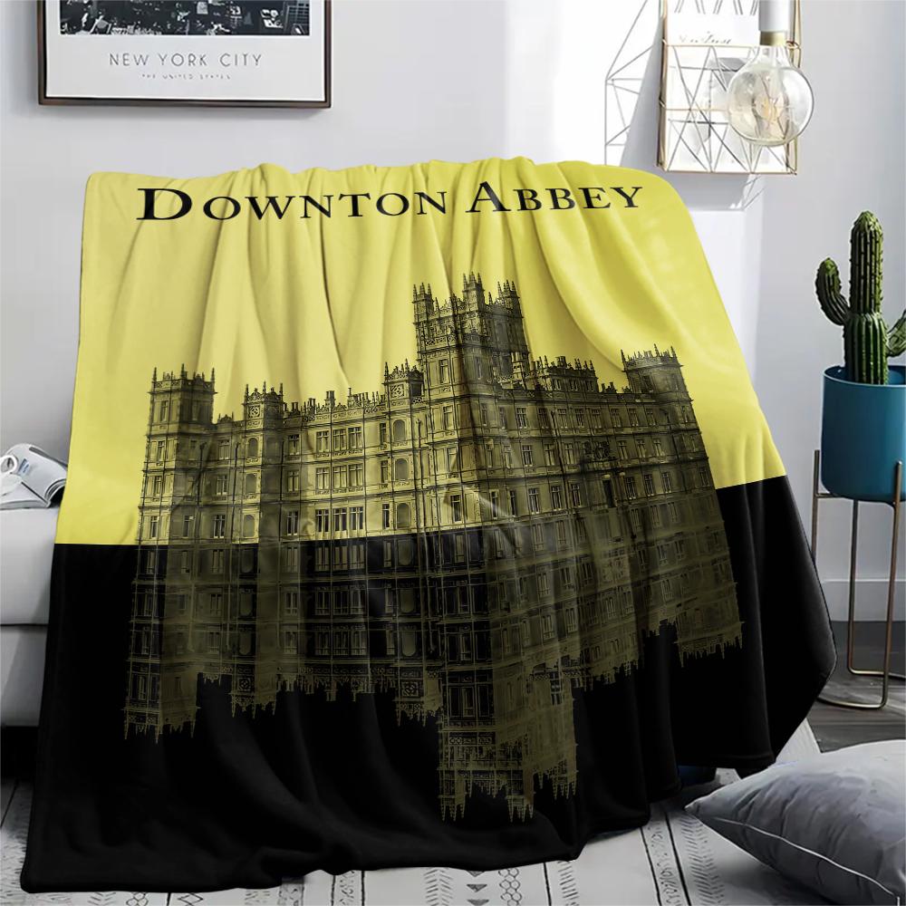 

Downton Abbey pattern Flannel Blanket, High quality Comfortable for All Seasons, Home Decor, Warmth and Comfort, Perfect for Gifts. 80cm x 120cm